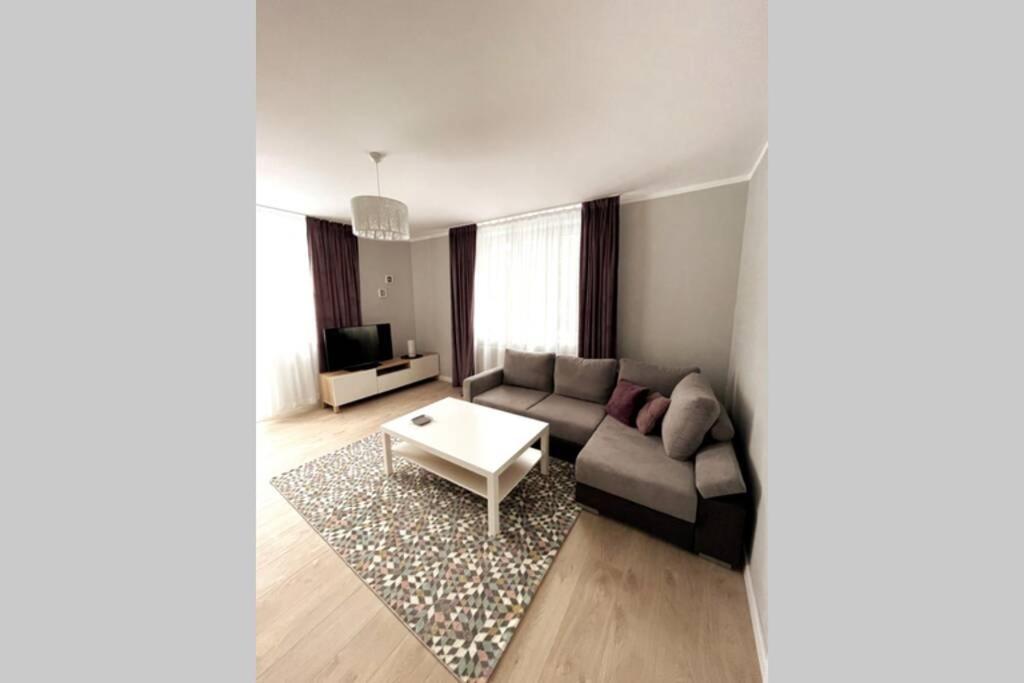 Modern Apartment In Tarnów Exterior foto